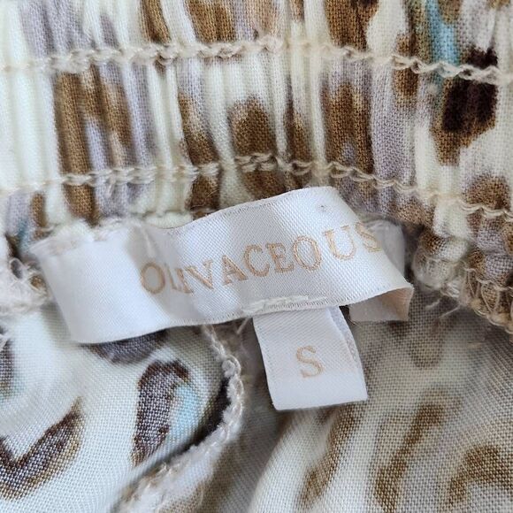 Olivaceous Cream Leopard Print Cropped Joggers with Raw Edge Accents Size Small - Picture 7 of 10